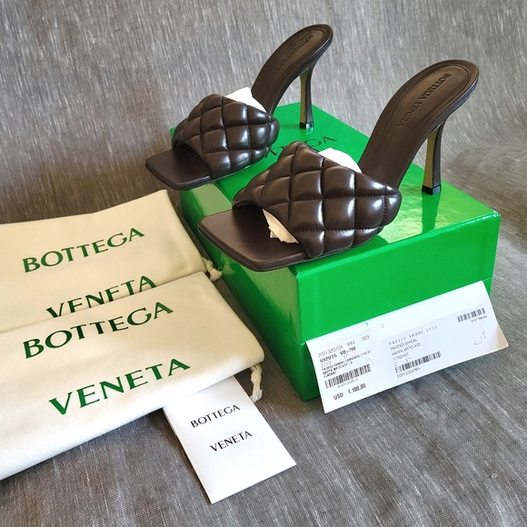 Bottega Veneta Shoes - New Women's Bottega Veneta Padded Dark Brown Leather Sandals Heels Size 7.